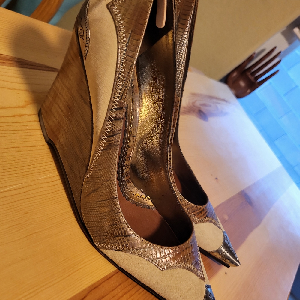 Chic Beige and Brown Women's Heels with Silver Accents - Picture 4 of 14